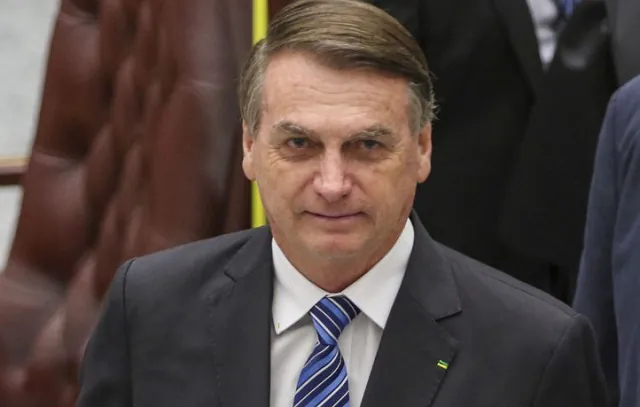 Decreto de Bolsonaro autoriza concessão de indulto natalino