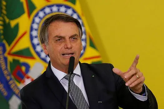 Bolsonaro participará de evento militar no Rio de Janeiro no sábado, 26