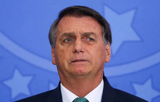 PT entra com ações para barrar 200 publicações pró-Bolsonaro