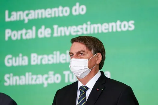 Bolsonaro diz que estuda possibilidade de apoiar candidatos no próximo pleito