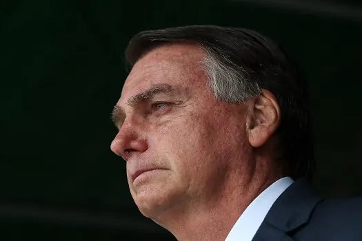 Bolsonaro posta vídeo de manifestação de opositores e renova ataques ao STF