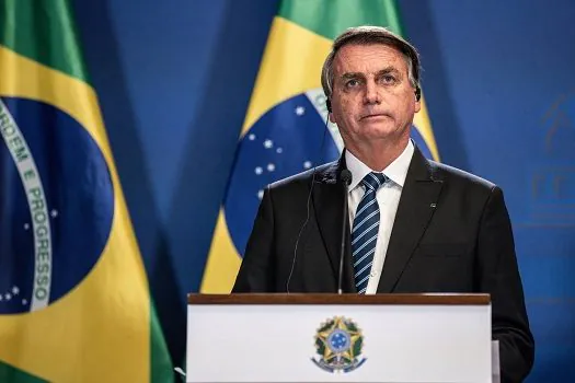 Bolsonaro afirma que vai ‘para cima’ de quem aumentar combustíveis