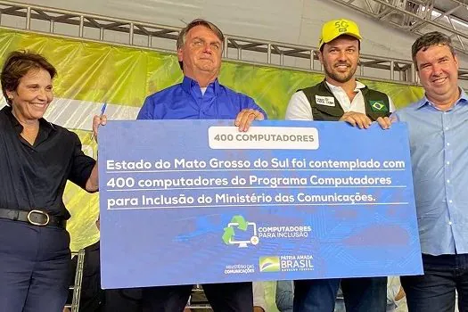 Bolsonaro entrega títulos de propriedade rural em Mato Grosso do Sul