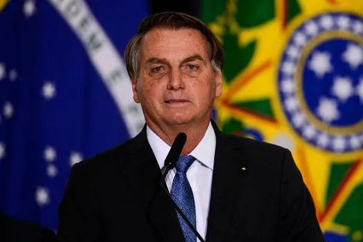 Bolsonaro critica Fiesp por articular manifesto pela democracia