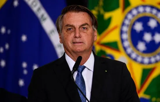 Bolsonaro critica Fiesp por articular manifesto pela democracia