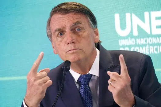 PGR pede arquivamento de ação de familiares de vítimas da covid contra Bolsonaro