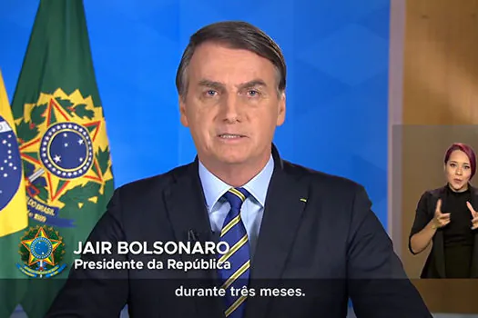 Bolsonaro diz que auxílio de R$ 600 será pago a partir de hoje por três meses_x000D_