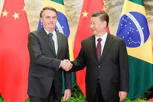 Bolsonaro se diz quase afinado com a China