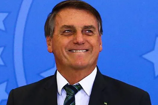 Bolsonaro: Mortes começam a cair por medo de investigação dos números da pandemia