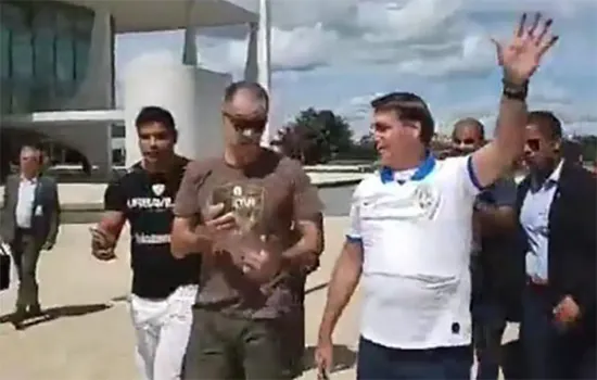 Aliado fiel de Bolsonaro concentra poder na Anvisa