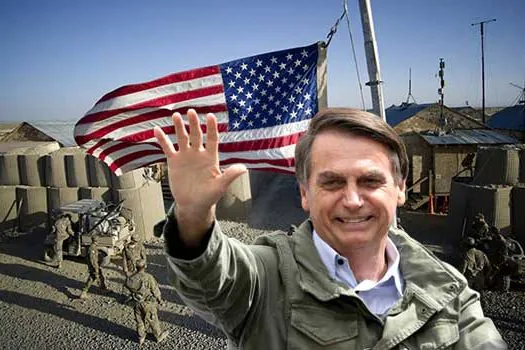 Oferta de Bolsonaro aos EUA gera críticas entre militares