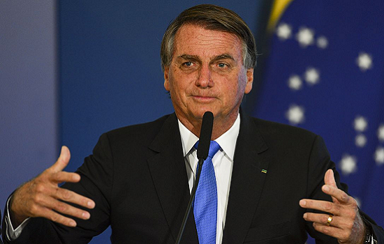 Bolsonaro diz que vai falar com Guedes sobre recursos do Orçamento ao Incra