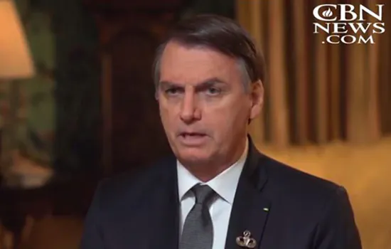 Bolsonaro diz ter grande preocupação com entrada sem critério de estrangeiros