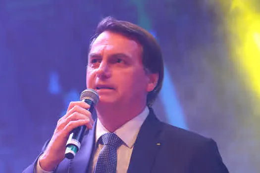 Bolsonaro diz estar ‘chateado’ com críticas de Celso de Mello: ‘Foi para o lado pessoal’