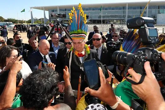 Marco temporal: Bolsonaro diz que demarcações indígenas ‘acabaram com Roraima’