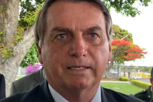 ‘Entendo que vacina não é questão de Justiça, é questão de saúde’, diz Bolsonaro