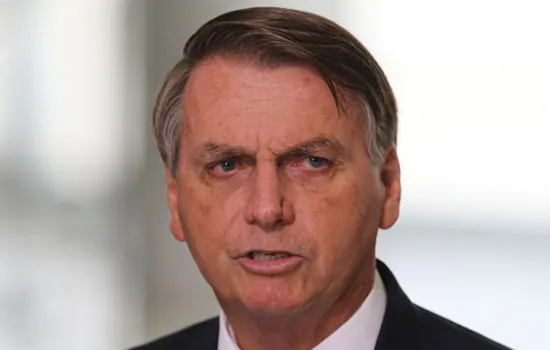 CPI da Covid começa com Planalto sob ataque e ameaças de Bolsonaro