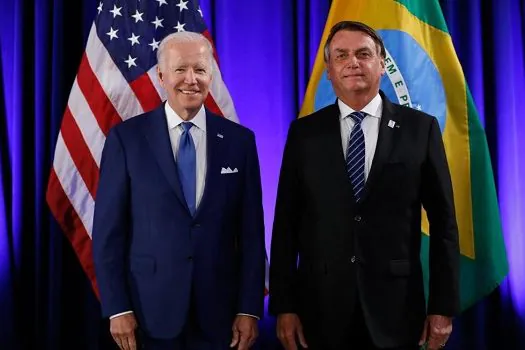 Casa Branca diz que Biden e Bolsonaro falaram em apoiar a “renovação democrática”