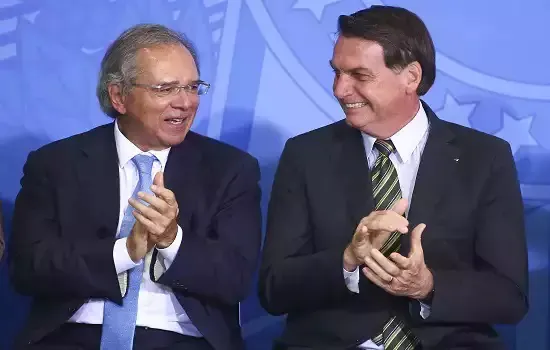 Guedes diz estar disposto a continuar no governo Bolsonaro em eventual reeleição