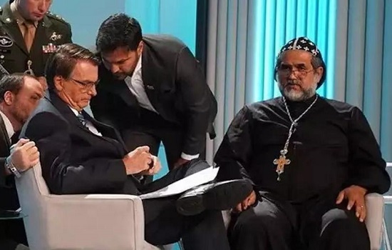 Bolsonaro elogia atuação de Padre Kelmon no debate da TV Globo