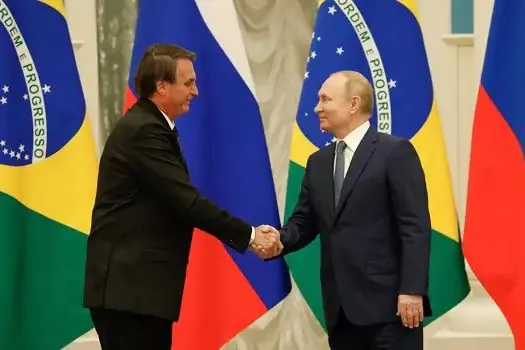 Ministro de Relações Exteriores confirma telefonema entre Bolsonaro e Putin