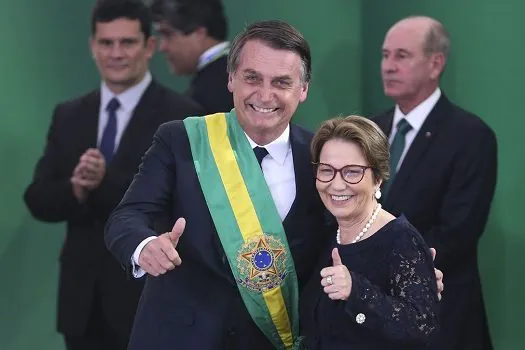 Centrão pressiona Bolsonaro e tenta emplacar Tereza Cristina como vice