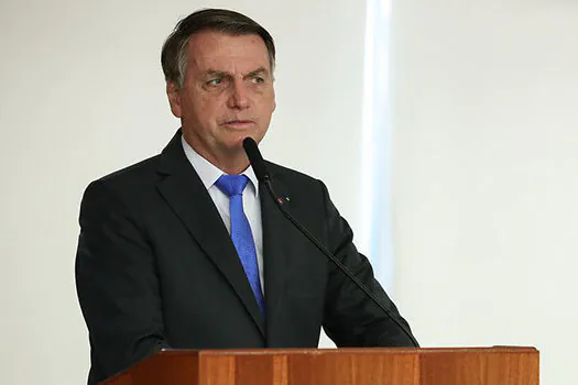 AGU diz que houve empenho do governo Bolsonaro na compra de vacinas