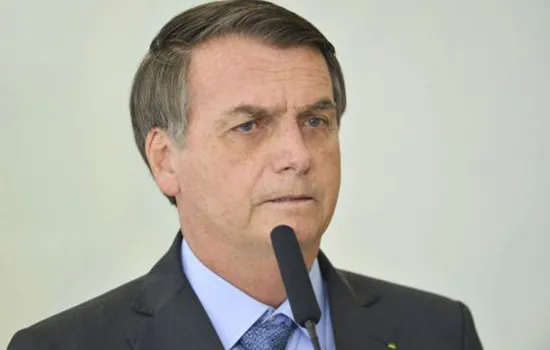 Bolsonaro faz novo exame para saber se está com coronavírus