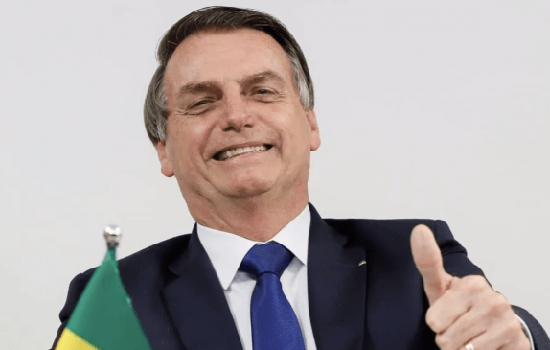 Bolsonaro diz a apoiadores que filiação ao Patriota está quase certa