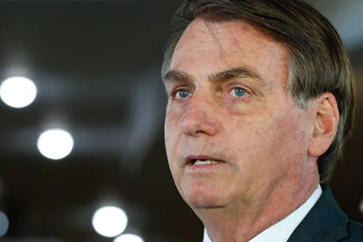 Bolsonaro sinaliza filiação a novo partido em março