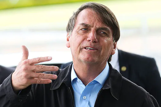 ‘Muito do que falam é fantasia, isso não é crise’, diz Bolsonaro