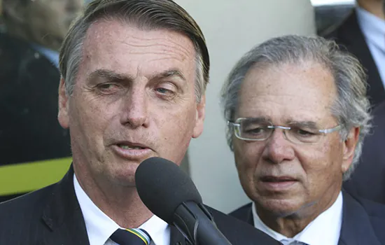 Bolsonaro deve vetar reajuste de servidor