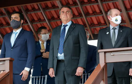 Integrantes da reserva chamam Bolsonaro de ‘traidor’ durante formatura de militares no Rio