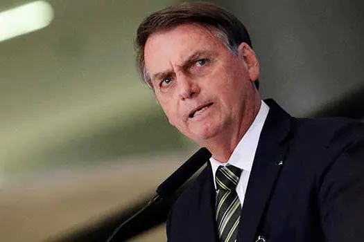 ‘Anuncio que teremos mudança, sim, na Petrobras’, confirma Bolsonaro