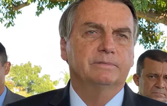 Bolsonaro diz que estar até agora à frente do governo é “milagre”