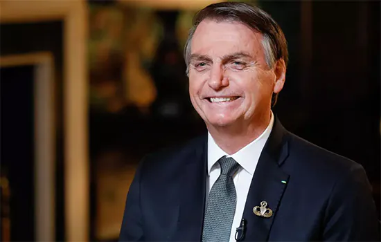 Bolsonaro é alvo de ação por falas sobre mulheres