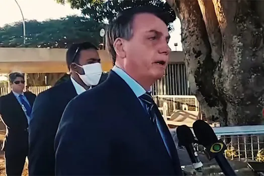 Bolsonaro desafia Moraes e fala em ‘crise institucional’