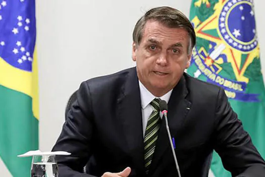 ‘Infelizmente algumas mortes terão. Paciência’, diz Bolsonaro