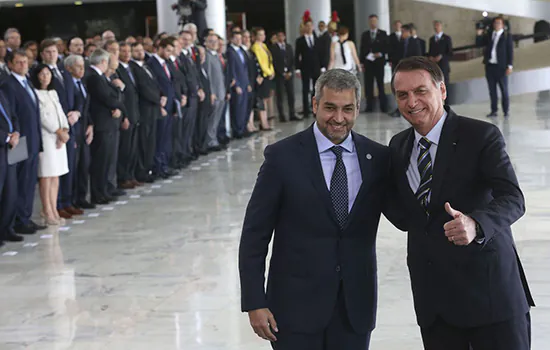 Bolsonaro: visita ao Paraguai é ‘fundamental’ para construção de 2ª ponte