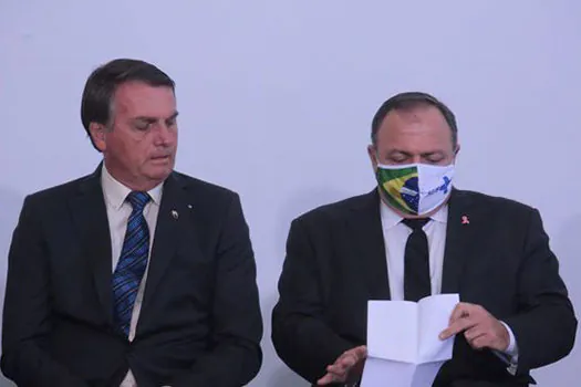 Planalto avalia mais três para substituir Eduardo Pazuello_x000D_