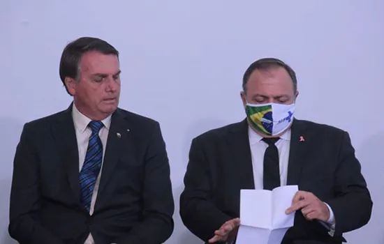 Planalto avalia mais três para substituir Eduardo Pazuello_x000D_