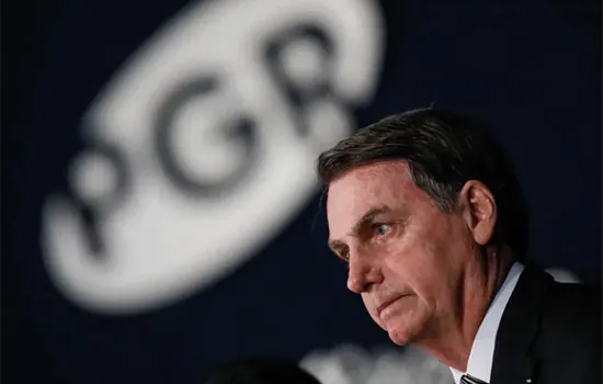 PGR pede abertura de inquérito contra Bolsonaro por prevaricação no caso Covaxin