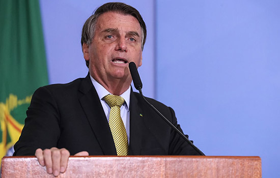 Bolsonaro diz que ‘prevaricação se aplica ao servidor público