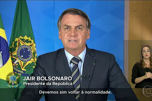 Bolsonaro distorce fala de diretor da OMS, sobre isolamento social