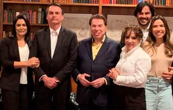 Bolsonaro diz que escolheu Faria “pela vida que ele tem junto à família do Silvio Santos”