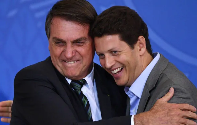 Salles reage à aproximação de Bolsonaro com prefeito de SP e ataca comando do PL