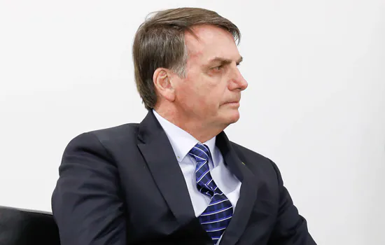 Bolsonaro sanciona limite de gastos de campanha para eleição de 2020