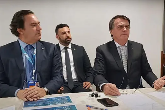 Bolsonaro aciona STF para derrubar ‘toque de recolher’ na BA, RS e DF