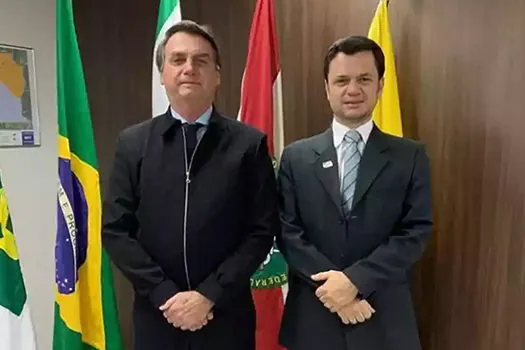 Bolsonaro se reúne com secretário do DF cotado para Segurança Pública_x000D_