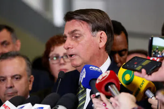 Bolsonaro critica expropriação de terras de quem pratica trabalho escravo